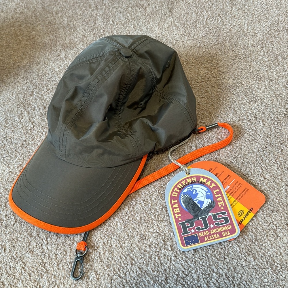 Parajumpers hat
